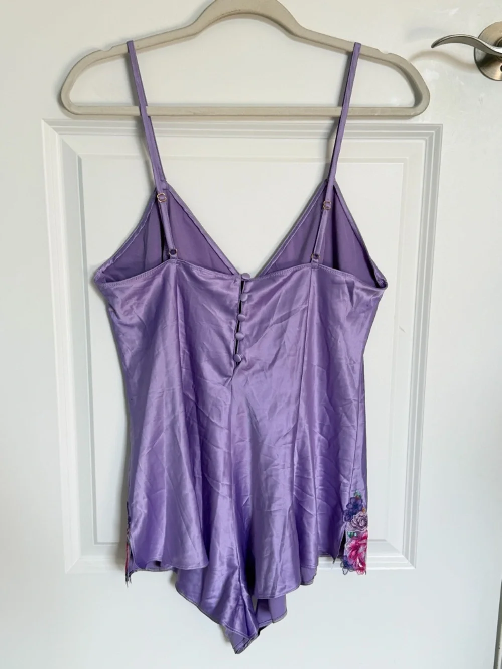 New! Victoria’s Secret Lavender Floral Stretchy Satin Romper Large 39534